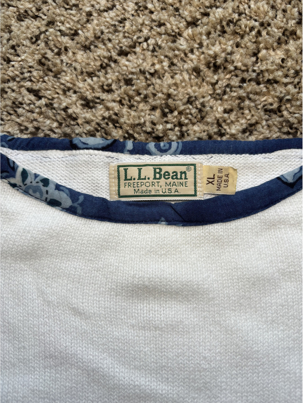 Vintage L.L. Bean Knit Short Sleeve Top White Floral Trim